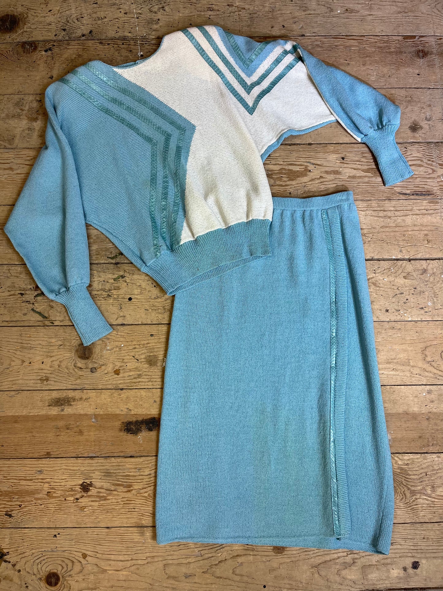 1980s Blue and White Color-Block Abstract Sweater Set by Lillie Rubin