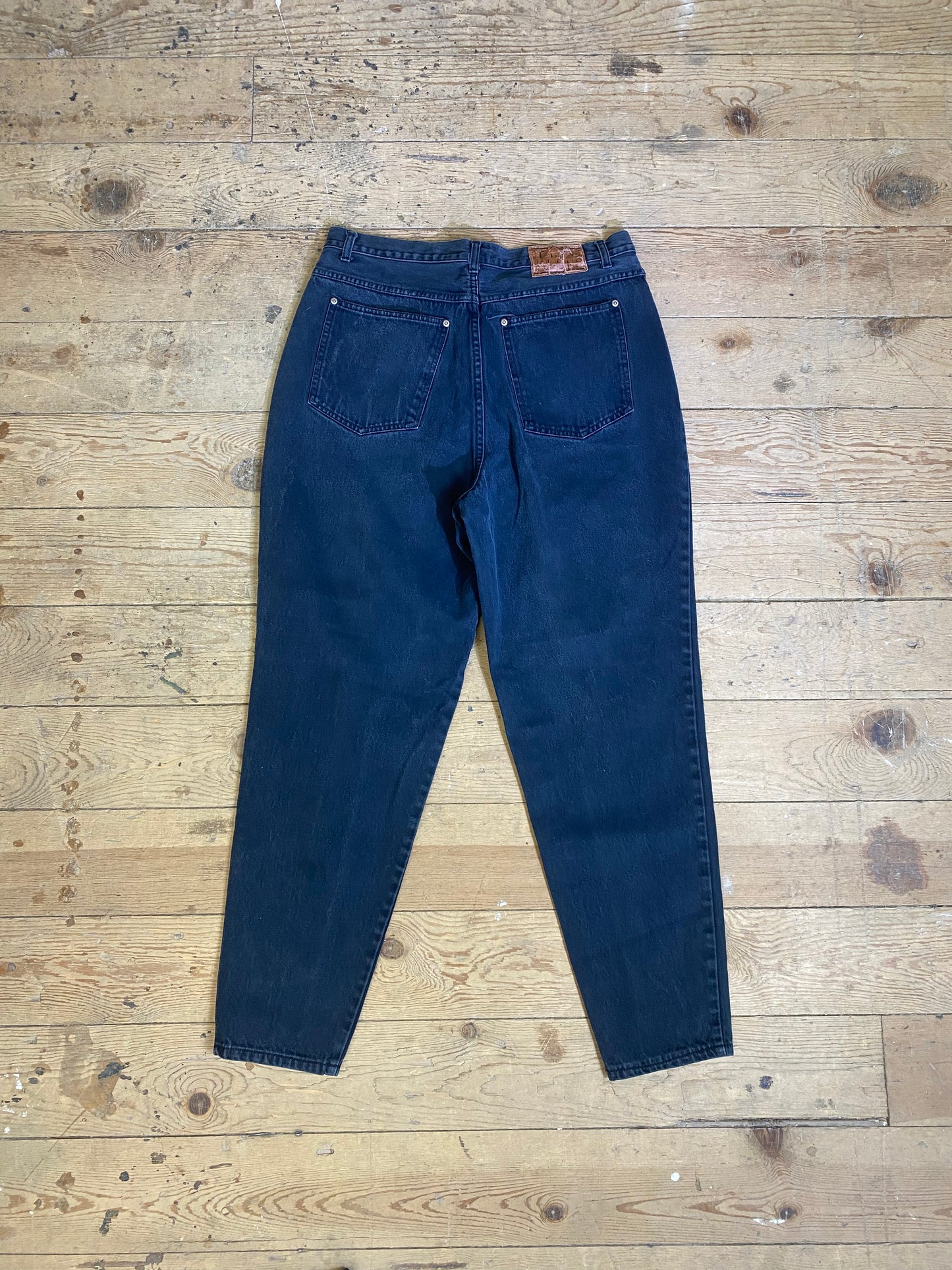 1990s Relaxed Fit Black Denim Jeans by L.A. Blues